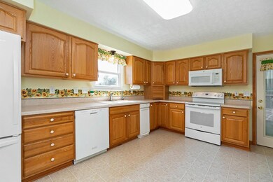 5611 Quinn Ct, Westerville, OH 43081 - photo 6