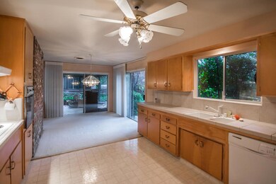 kitchen2