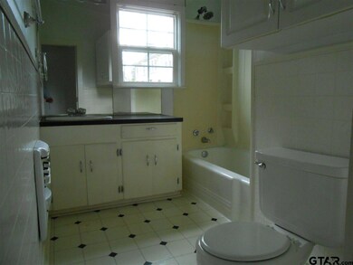 810 810 Leard, Tyler, TX 75701 - photo 6