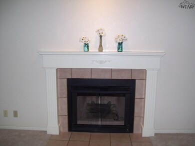 1517 Malcolm Ln, Wichita Falls, TX 76302 - photo 6