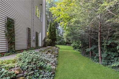 Side View to Backyard