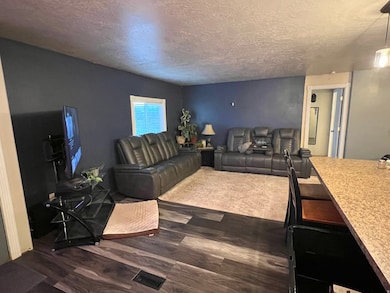 211 E 550 S, Roosevelt, UT 84066 - photo 6