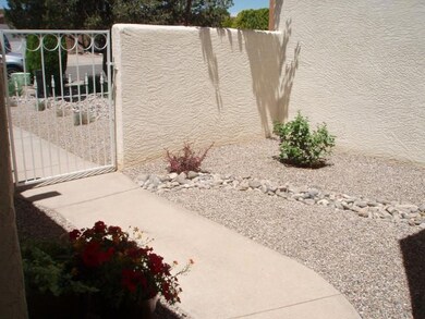 5820 Knollwood Dr NE, Albuquerque, NM 87109 - photo 3