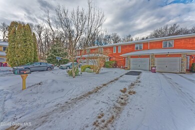 94 Velina Dr, Albany, NY 12203 - photo 3