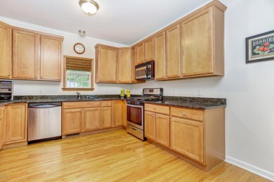 179 Highview Ave unit 1, Stamford, CT 06907 - photo 7