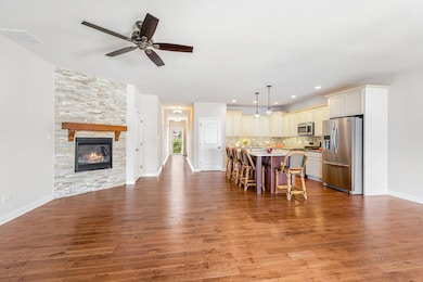 10181 Azalea Dr, Crown Point, IN 46307 - photo 6