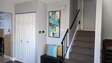 18525 Meadow Ln, Hazel Crest, IL 60429 - photo 4