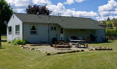 Fire Pit and Porch