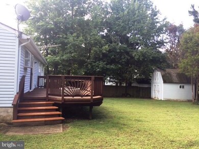 35600 Aviation Yacht Club Rd, Mechanicsville, MD 20659 - photo 2