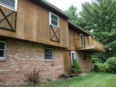 10 Hart Ln, Harveys Lake, PA 18618 - photo 4