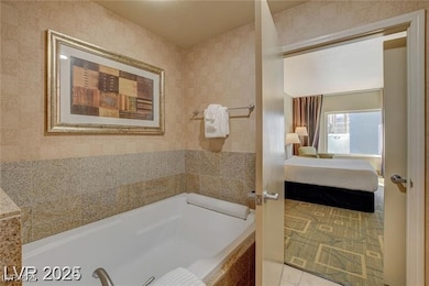 211 E Flamingo Rd unit 615, Las Vegas, NV 89169 - photo 4