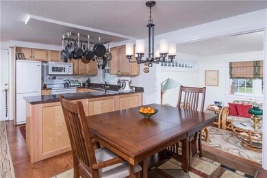 40 Flintlock Village unit 4, Wells, ME 04090 - photo 5