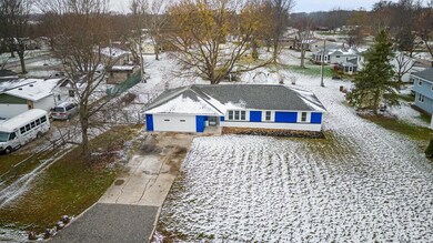 411 Highland Ave, Ossian, IN 46777 - photo 2