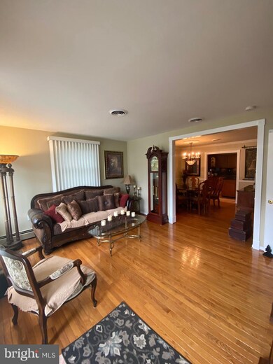 9802 Forge Park Rd, Perry Hall, MD 21128 - photo 2