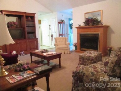 825 Hidden Creek Cir, Salisbury, NC 28147 - photo 2