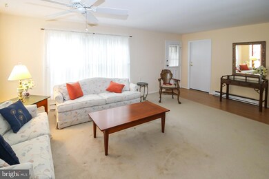 72 Buckingham Dr, Southampton, NJ 08088 - photo 3