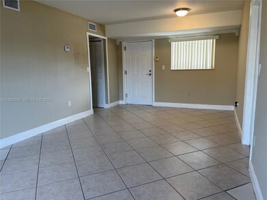 6091 W 22nd Ct unit 101, Hialeah, FL 33016 - photo 2
