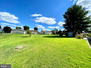 3621 N Clearwater Ln, Brookhaven, PA 19015 - photo 4