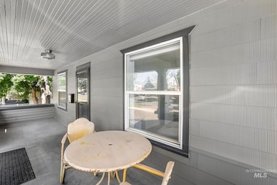 1215 4th Ave E, Twin Falls, ID 83301 - photo 3