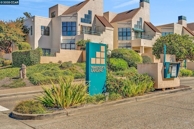 196 Nantucket Ln, Vallejo, CA 94590 - photo 2