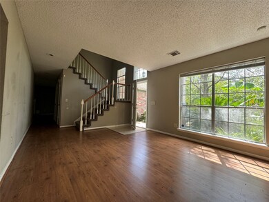 3913 Spring Arbor Ct, Pearland, TX 77584 - photo 4