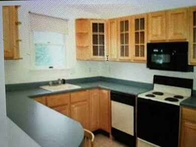 12 Emery Rd, Warren, RI 02885 - photo 3