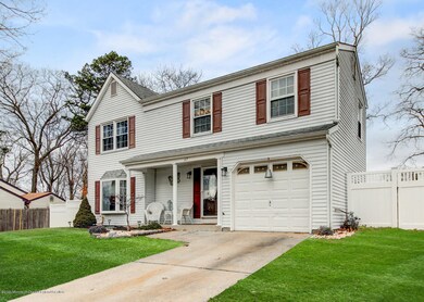 03_02_Front_Exterior_mls