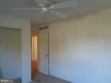 240 Clayton Ave, Monroeville, NJ 08343 - photo 6