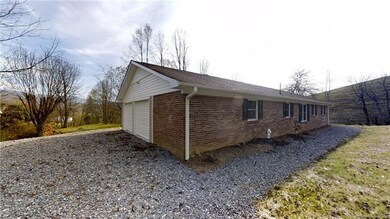 227 Mountain View Rd, Burnsville, NC 28714 - photo 4