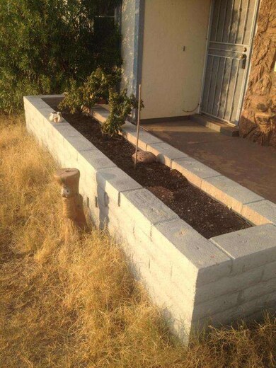 Flower bed