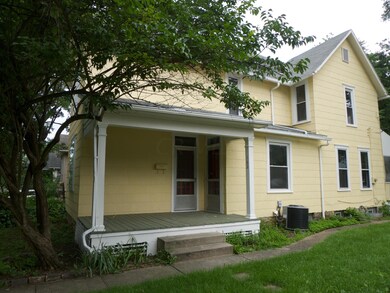 Side view of 162