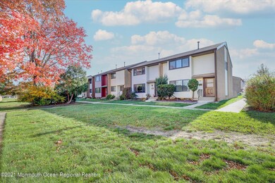 116 Danbury Ct, East Windsor, NJ 08520 - photo 3