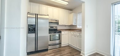 5960 NE 5th Ct unit 4, Miami, FL 33137 - photo 3