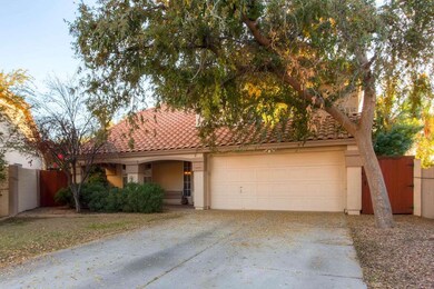 2247 E Lakecrest Dr Gilbert AZ-print-002