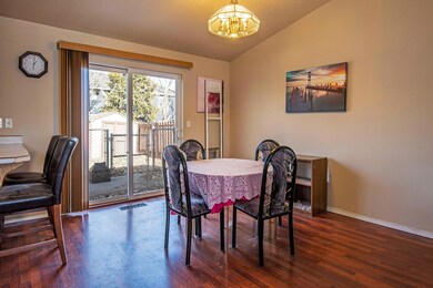 753 NE Nickernut Ave Redmond-print-004-0