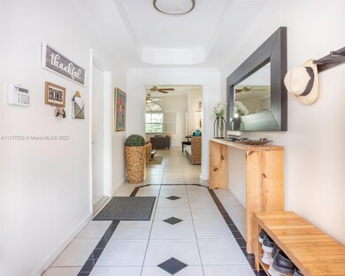 14163 N Cypress Cove Cir, Davie, FL 33325 - photo 5