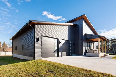 2120 Tori Ln, Marinette, WI 54143 - photo 6