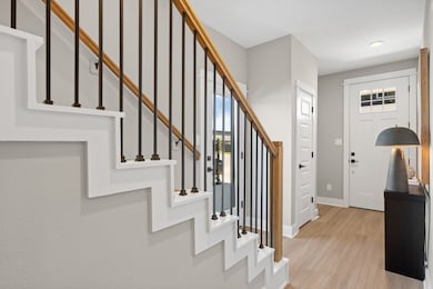 719 Thornton Rd unit A, Houston, TX 77018 - photo 4