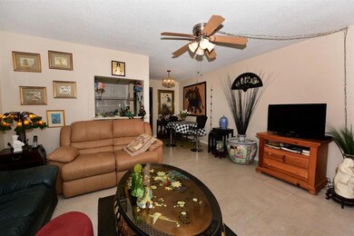 326 Sheffield N, West Palm Beach, FL 33417 - photo 6
