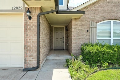Covered front entrance
