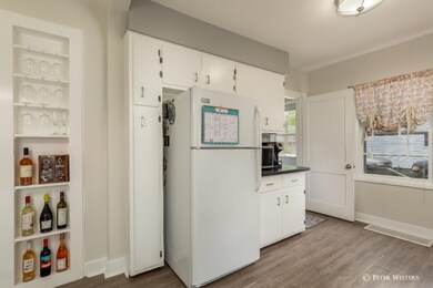 535 West Maple -7