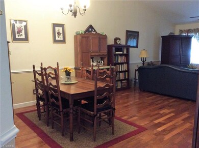 350 Stowe Ave unit 701, Asheboro, NC 27203 - photo 4