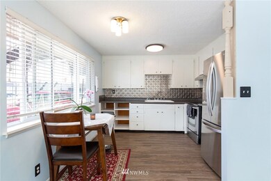 223 Dayton St unit 6, Edmonds, WA 98020 - photo 6