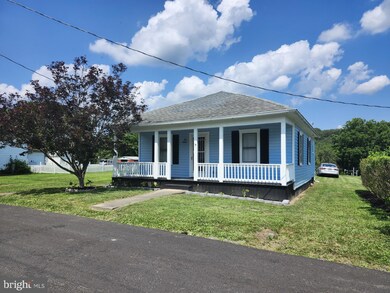 51 McCoole Ave, Paw Paw, WV 25434 - photo 4