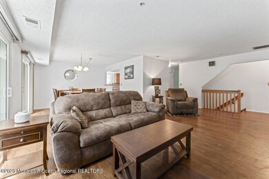 902 Scarlet Oak Ave, Toms River, NJ 08755 - photo 5