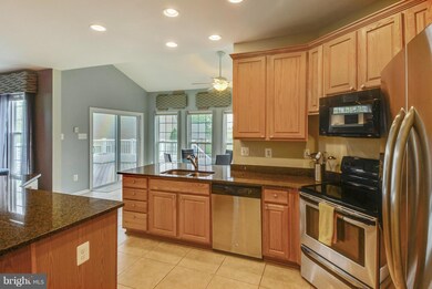 1183 Gemstone Ct, Sykesville, MD 21784 - photo 5