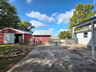 1575 Bowling Green Rd E, Bradner, OH 43406 - photo 7