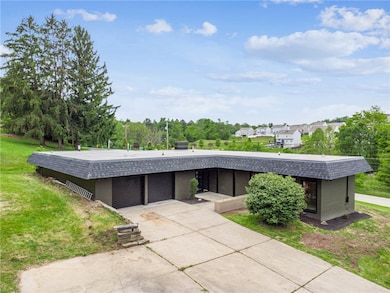 2 CAR GARAGE AND MAIN ENTRY