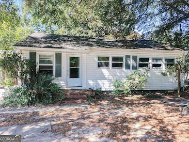 601 Paul St, Warner Robins, GA 31088 - photo 2