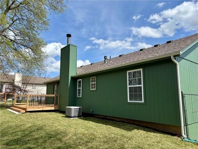 4906 England St, Shawnee, KS 66203 - photo 3